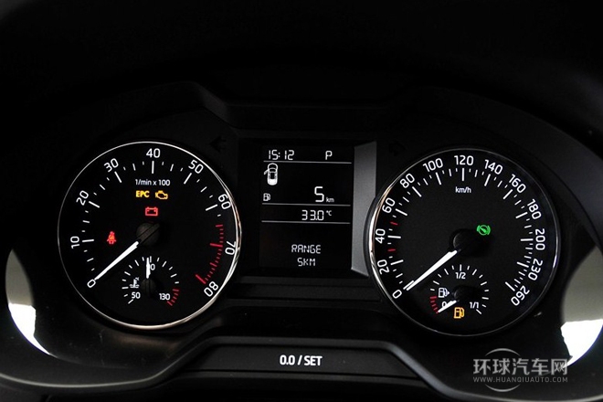 2015款 1.6L 自动逸致版