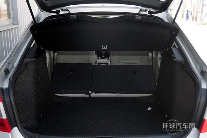 2015款 1.6L 手动逸俊版