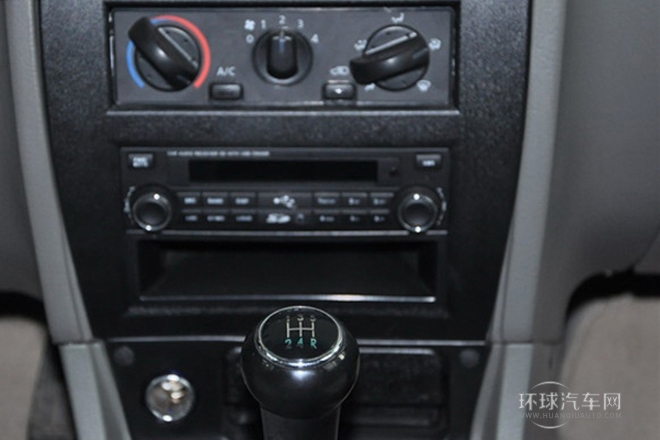 2008款 2.2L标准型小双排