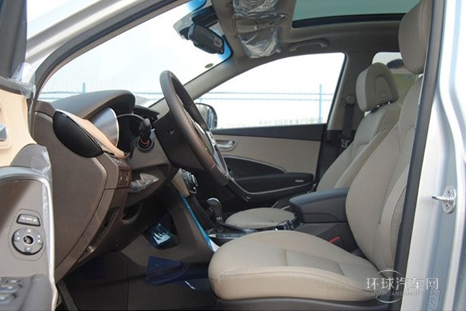 2013款 3.0L 7座舒适版