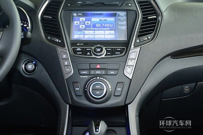 2013款 2.2T 6座豪华版