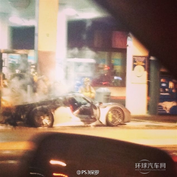全球918辆 一辆保时捷918 Spyder在加拿大自燃