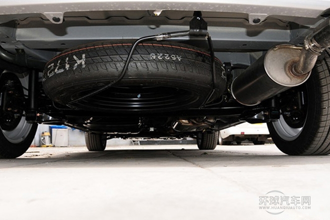 2012款 2.0L 自动豪华型7座
