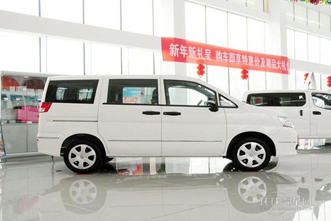 2011款 1.6L 手动实用型7座