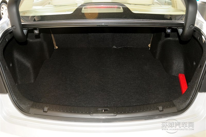 2014款 2.0L 手动舒适型