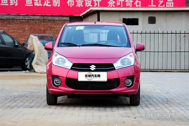 2013款 1.0L 自动豪华型