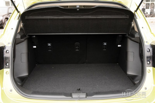 2014款 1.6L CVT两驱进取型