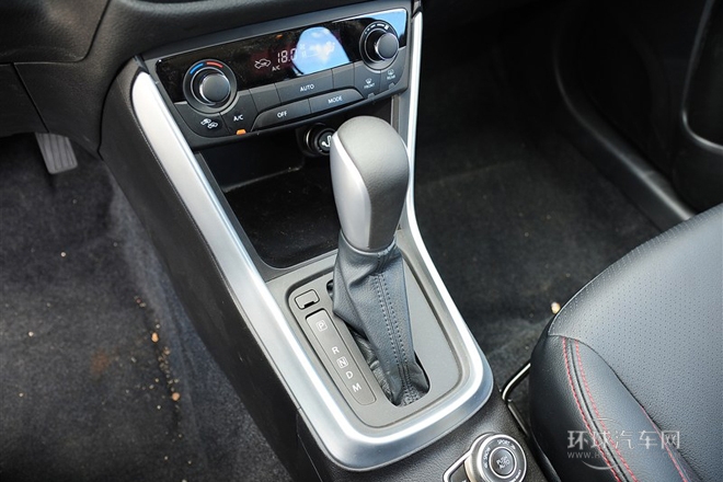 2014款 1.6L CVT四驱尊贵型