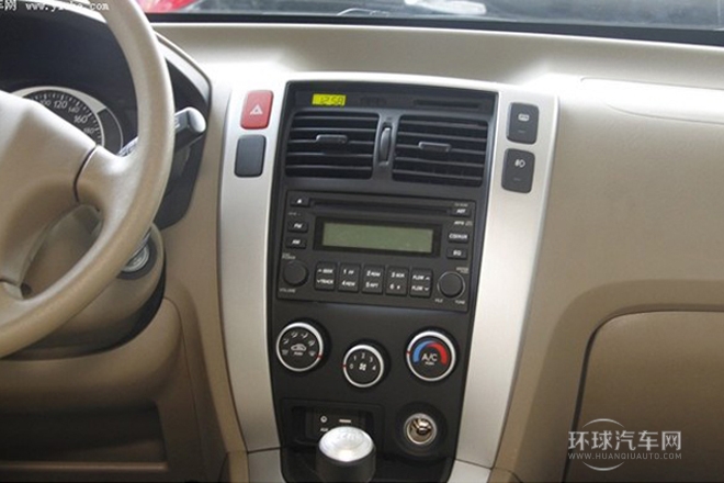 2013款 2.0L 手动两驱舒适型