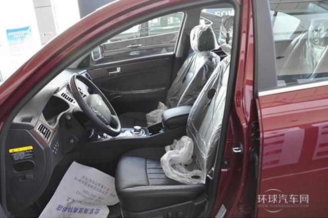2012款 3.3L GDI尊贵版