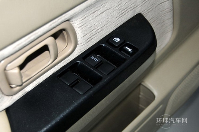 2013款 2.4L汽油四驱标准型ZG24