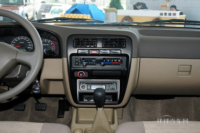 2013款 2.4L汽油四驱标准型ZG24