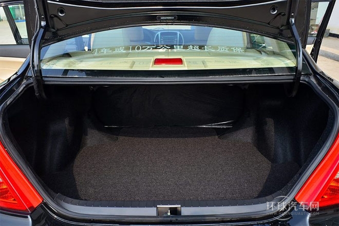 2014款 1.5L 自动豪华型
