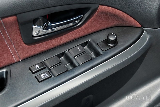 2012款 锐骑 1.6L 自动运动型