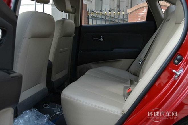 2011款 1.6L 自动舒适型