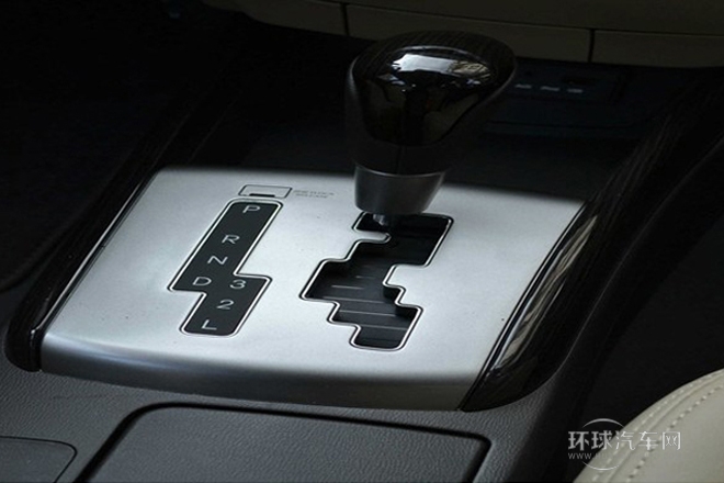 2011款 1.6L 自动舒适型