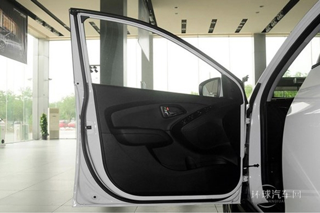 2013款 2.0L 自动两驱领先型GLX 国IV