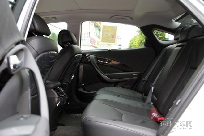 2011款 2.4L 旗舰型