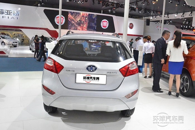 2014款 1.3L 手动运动尊贵型