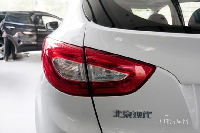 2013款 2.4L 自动两驱领先型GLX 国V