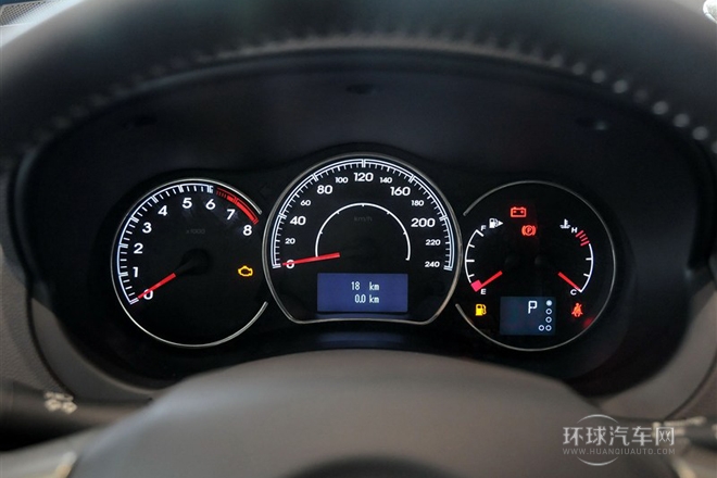 2014款 2.0L 两驱舒适版