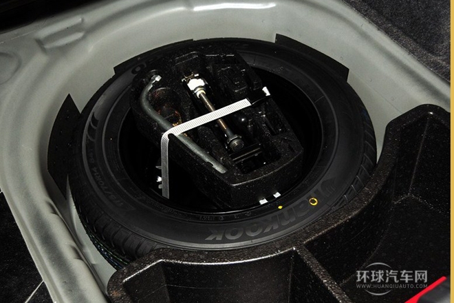2013款 1.6L 手动智选型