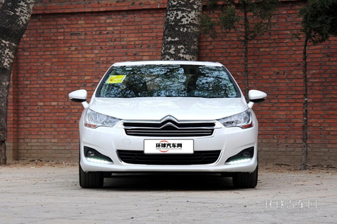 2013款 1.8L 自动劲驰版
