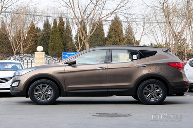 2013款 改款 2.4L 自动四驱智能型