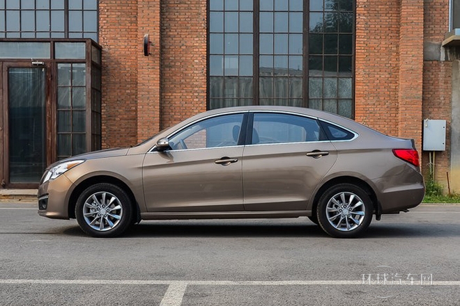 2014款 1.5L 手动豪华型