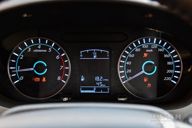 2014款 1.5L 手动豪华型