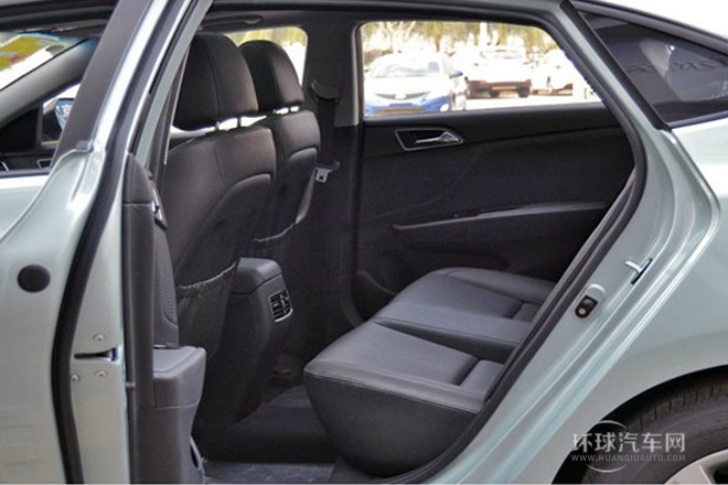 2014款 1.8L 自动智能型