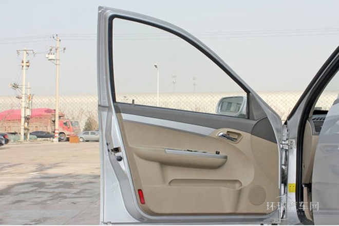 2011款 520领航版 1.3L 基本型