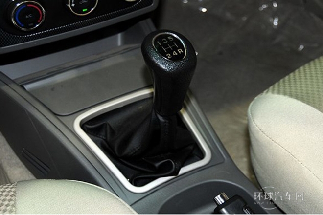 2011款 520领航版 1.3L 实用型