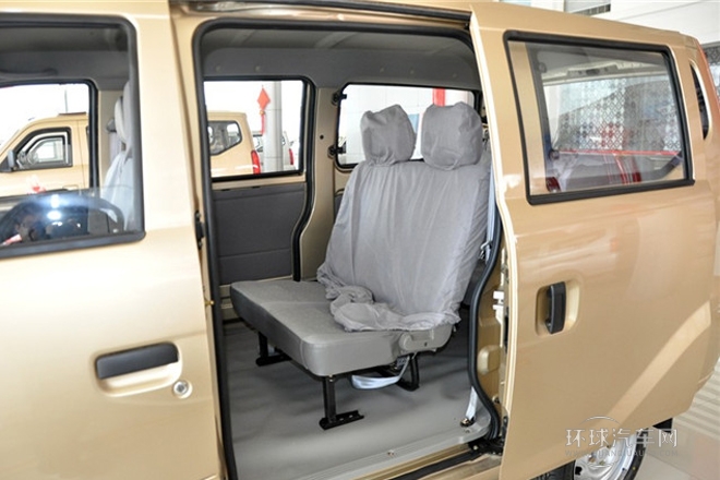 2011款 1.0L标准型LF465Q5