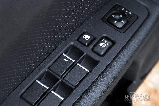 2014款 1.5T 手动趣控型