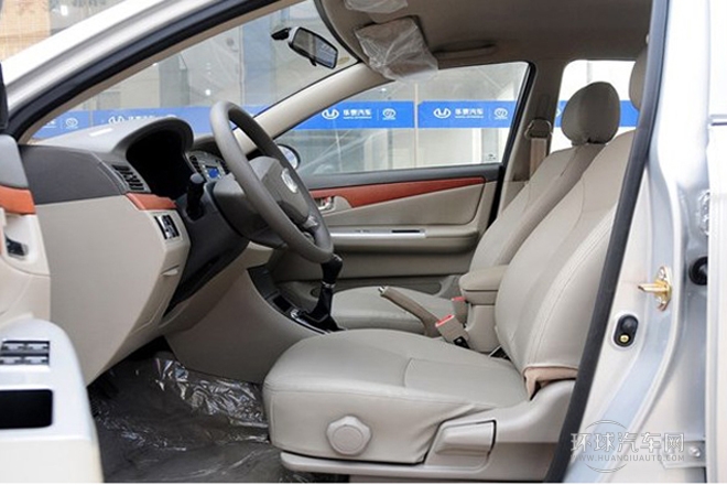 2012款 1.5L 手动舒适A型CNG