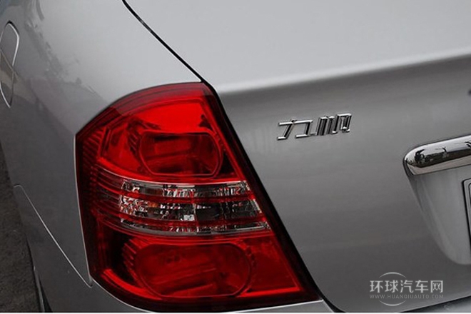 2012款 1.5L 手动舒适A型CNG