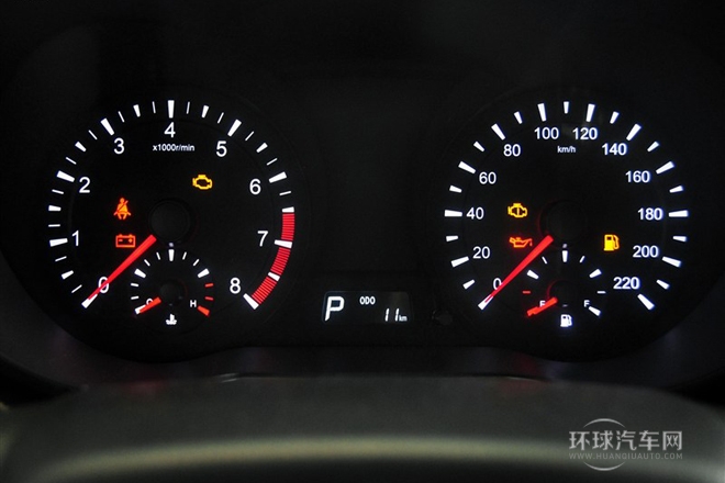 2014款 1.6L 手动尊贵型