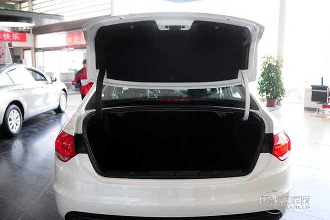 2014款 1.8L 自动智驱版劲智型