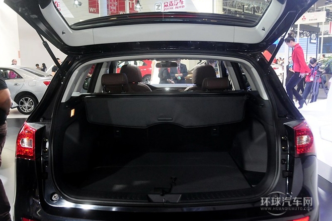 2014款 2.0T 自动尊贵型