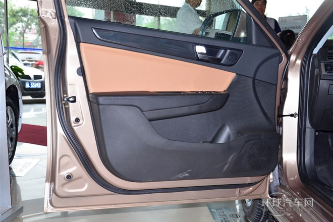 2014款 1.6L 自动舒适型