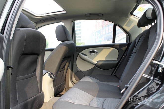 2010款 1.8T 自动加长舒适版