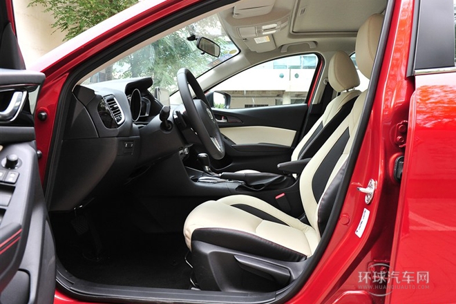 2014款 三厢 2.0L 自动旗舰型