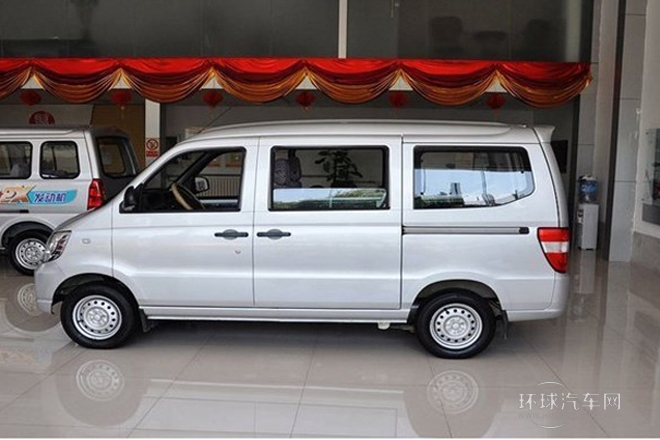 2010款 1.1L新版标准型I短车身