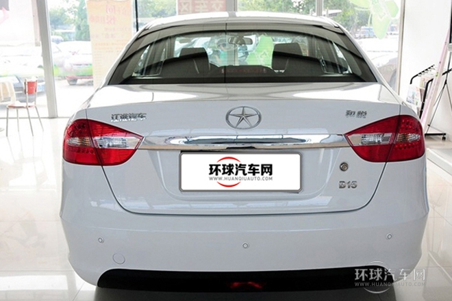 2012款 1.5L 手动尊贵运动型