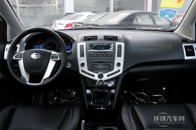 2014款 2.0L 手动精英型