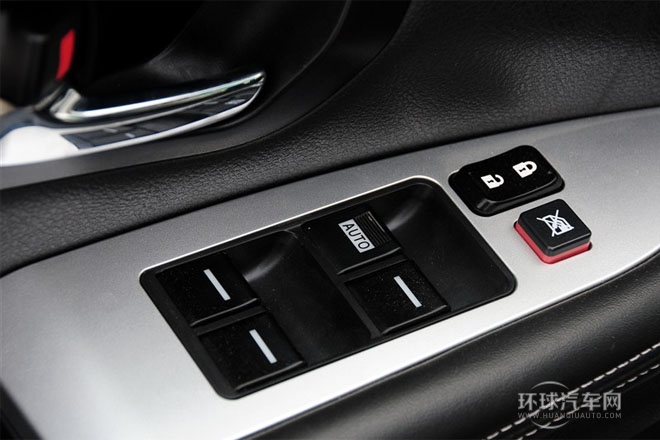 2014款 2.0L 手动精英型