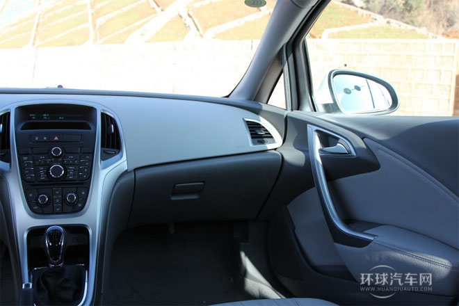 2014款 1.6L 手动 舒适版