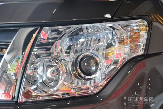 2012款 3.8L 三门炫酷版
