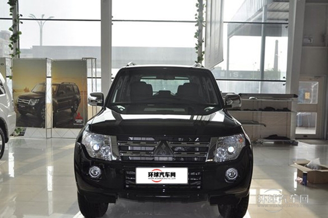 2012款 3.0L 豪华手动版